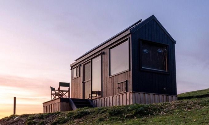 Hallston House | Disconnect in a Private Nature Cabin - Luen