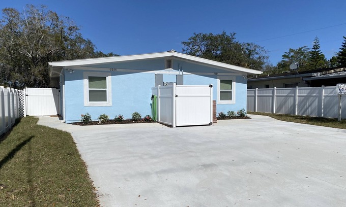 Alta Vista House | Discount$$$ for Healthcare Travelers/Active Military/Fire/Police & 65+