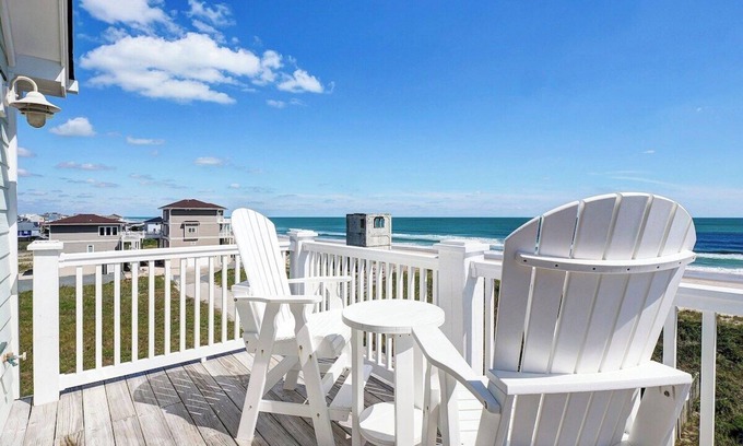 Village of Stump Sound House | Discounted Rates - Pool - Elevator - Pets
