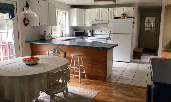 West Tremont House | Discover Acadia beauty, just a 4-min drive