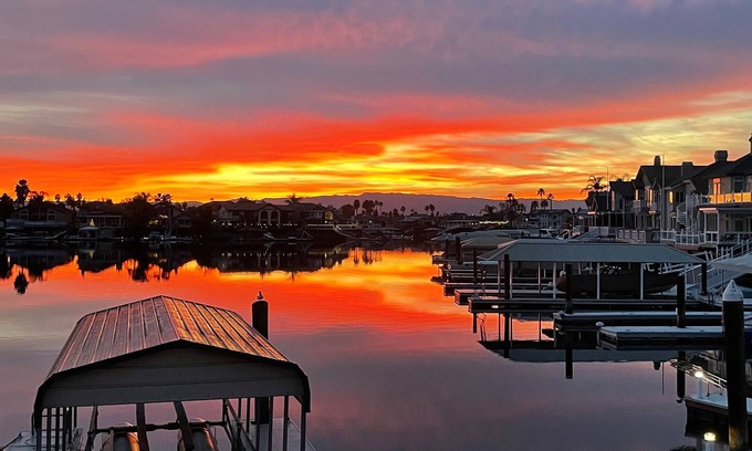 Discovery Bay House | Discover Bay Home - 2,400 sq. ft.- Close to fast water, minutes to marina & gas
