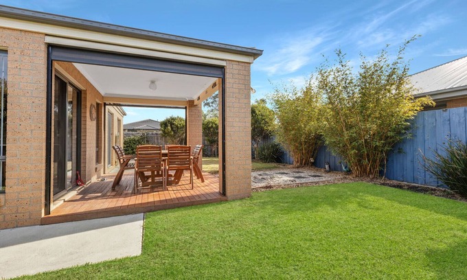 Paynesville House | Discover the balance of convenience and tranquility at Shiloh House