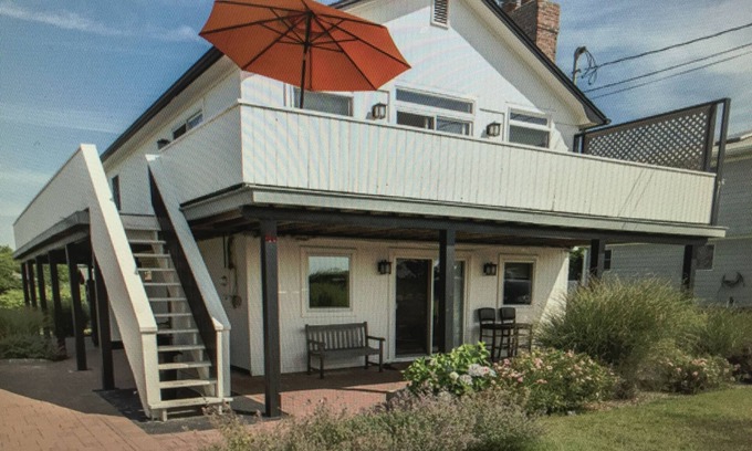 Montauk House | Ditch Plains , Montauk Beauty Ocean View Steps from Beach