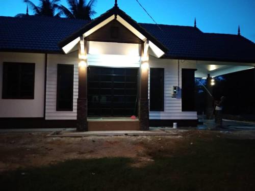 Kuala Terengganu House | Dneesya homestay