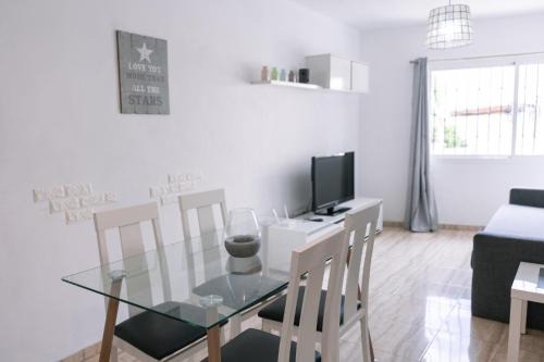 Las Lagunas Apartment | Doña Elena