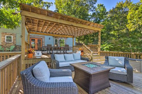 Sunrise Beach House | Dock and Jet Ski Slip Lakeside Sunrise Beach Home!