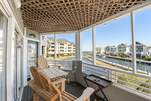Manteo Apartment | Dock Holiday Formerly Port of Hull
