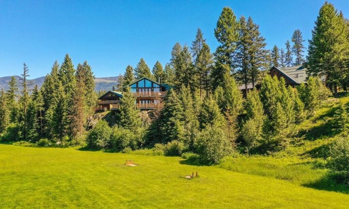 Olney Resort | Dog Creek Lodge; Luxury Estate Near Whitefish, MT