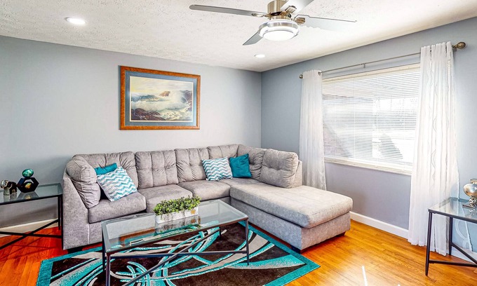 Wayne House | Dog-friendly - Close to Speedway - Enclosed Yard