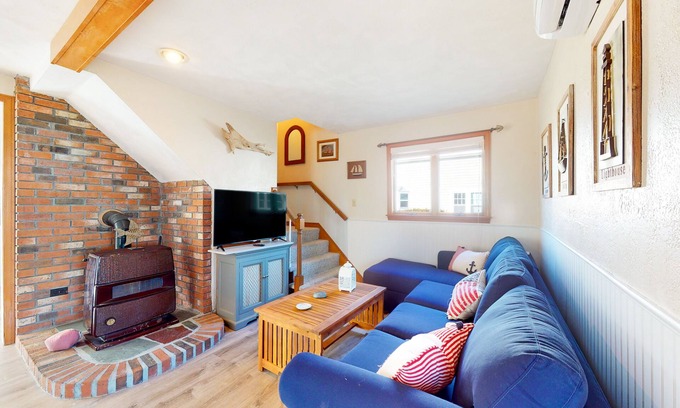 Wareham Center House | Dog-friendly coastal home steps from beach with grill, firepit, & washer/dryer