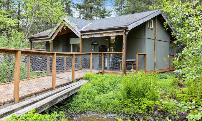 Alyeska Apartment | Dog-friendly cottage with private hot tub, great location, and views