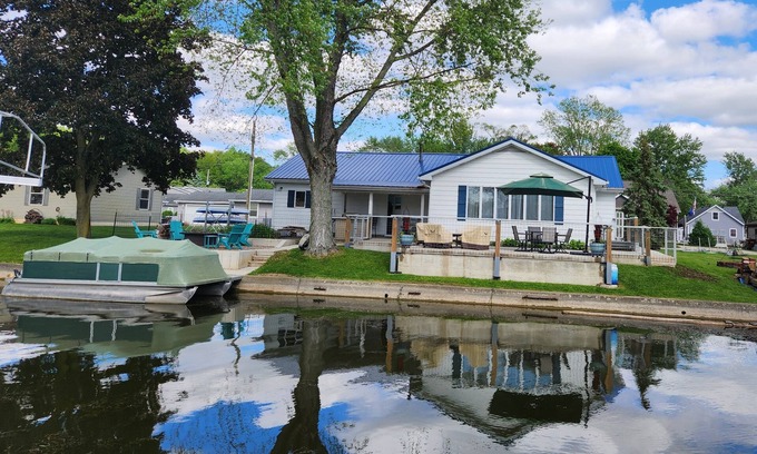 Wolcottville House | Dog-Friendly & Family-Ready Lakefront Home on Witmer Lake