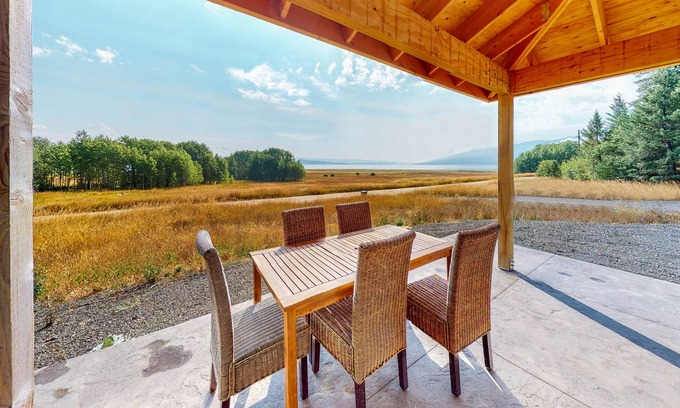 Tamarack House | Dog-friendly home overlooking Lake Cascade with great patio, huge views & WiFi