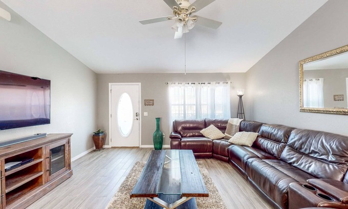 Candler House | Dog-Friendly Home - Recent Renovations