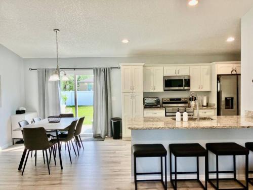 Ocala House | Dog Friendly Home With Fenced Yard & Work Spaces