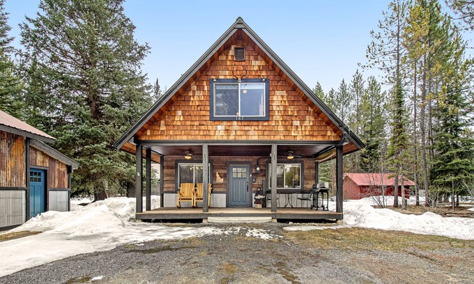 Donnelly House | Dog-Friendly Home with Private Hot Tub, WiFi, Wood Stove, Grill, and Firepit