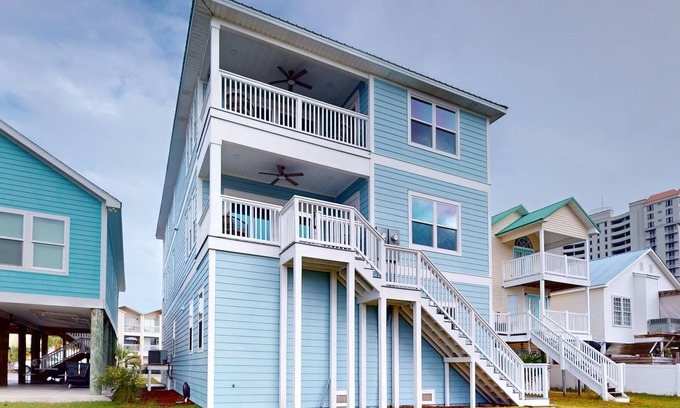 Navarre Beach House | Dog-friendly house near the beach, balconies, washer/dryer, & cable