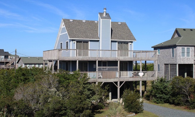Waves House | Dog-Friendly House w/Private W/D, Private Hot Tub, Free WiFi