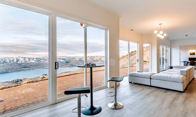Chelan House | Dog-friendly lake view modern home with hot tub, workstations, & AC