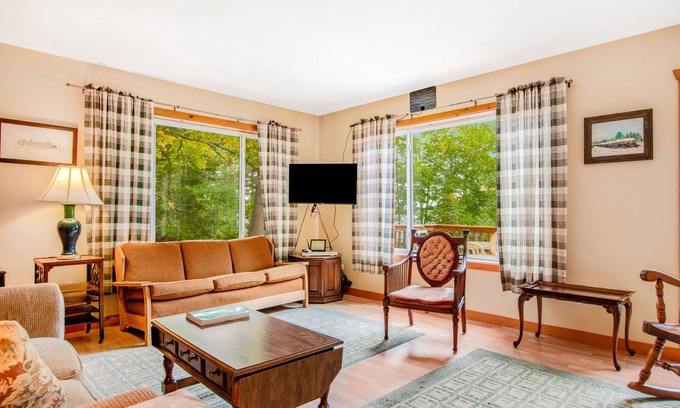 Phelps House | Dog-friendly, lakefront retreat with a deck, gas grill, & washer/dryer