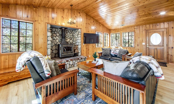 Arrowbear Lake House | Dog-friendly mountain home with furnished deck, fireplace, washer/dryer & grill