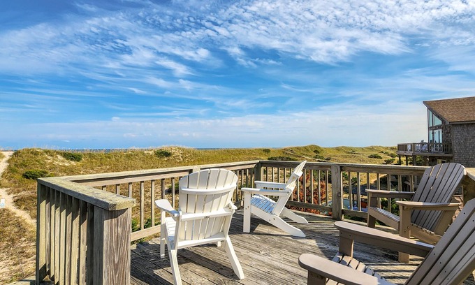 Palisade Acres House | Dog-friendly, oceanfront home in the dunes with observation deck & WiFi