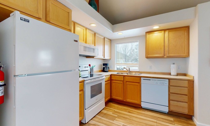 Mountain View District House | Dog-friendly perfectly located duplex with patio, grill, smart TVs, & games