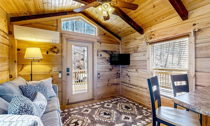 Franklin House | Dog-friendly rustic home with private hot tub, mtn views, wraparound deck, W/D