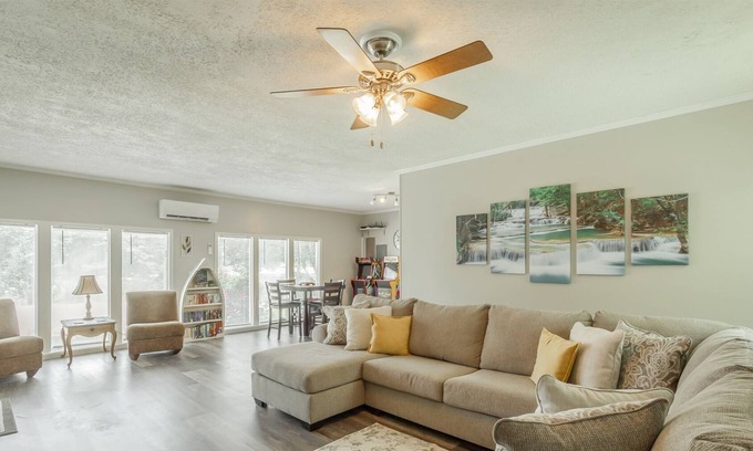 Lookout Mountain House | DOG FRIENDLY - Spacious and Cozy Home - Close to Covenant College!