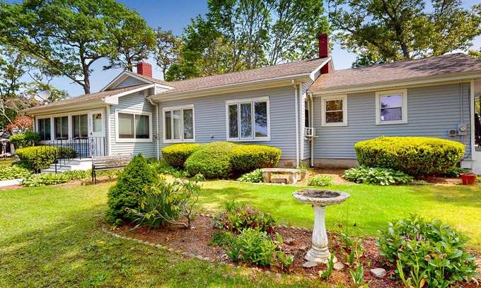 East Wareham House | Dog-friendly, waterfront home with gorgeous bay view - walk to beaches/town