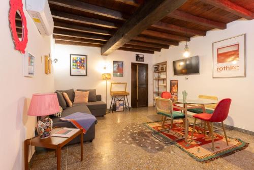 Rome City Centre Apartment | Dolce Far Niente