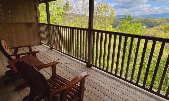 Caton Condo | Dolly's # 2 (2-Bedroom Condo) with Mountain view by RedAwning