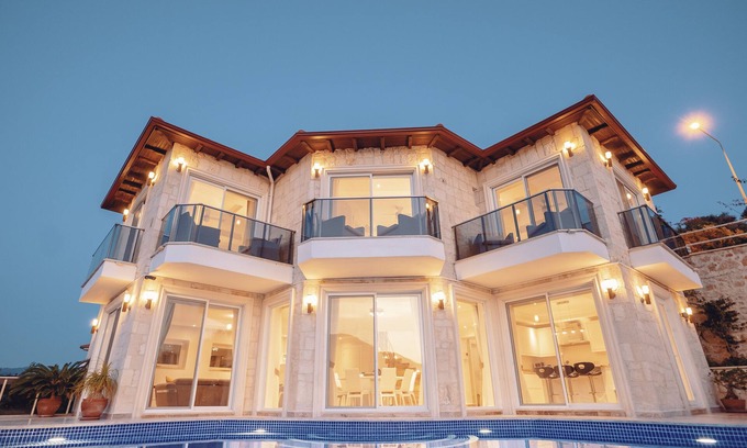 Kas Villa | Dolphin Bay & Turtle Bay Luxury Villas next to each other sleeping up to 16