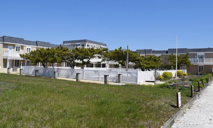Dennisville Condo | Dolphin Beach Condos