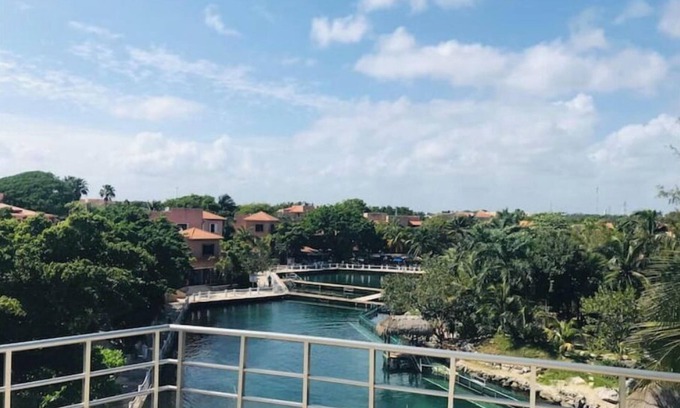 Puerto Aventuras Apartment | Dolphin Condo Puerto Aventuras, vista amazing view