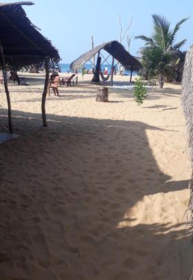 Alankuda Hotel | Dolphinchilling