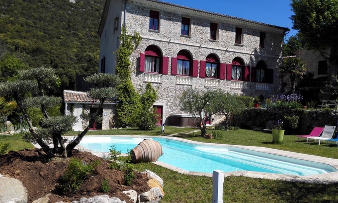 La Cadiere-et-Cambo House | Domaine de Rochebelle