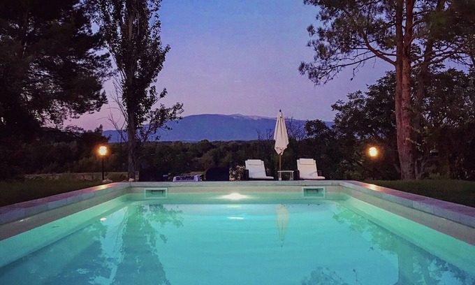 Pernes-les-Fontaines Bed & Breakfast | Domaine de La Brave