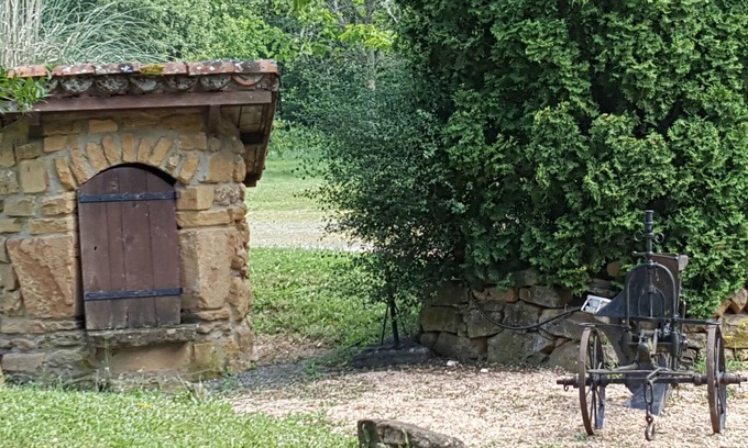 Ternand House | Domaine des Pierres Dorées