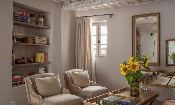 Gordes House | Domaine Les Martins-Les Suites