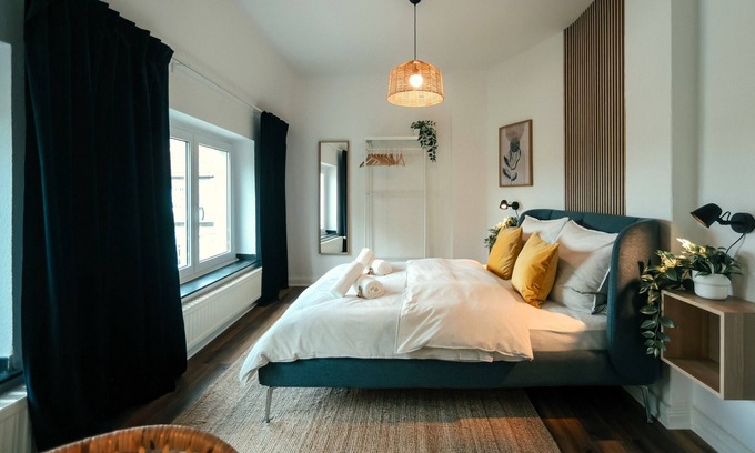 Buer Apartment | Domblick I balcony I parking space I near Veltins Arena
