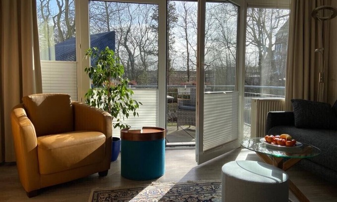 Wangerooge Apartment | "Domicile at the beacon", south terrace m. Beach chair, central