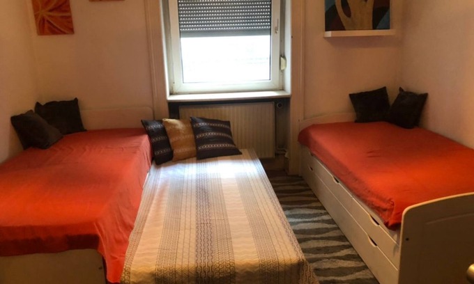 Wiesbaden Apartment | Doppel Zimmer 1 - Stadtmitte Wiesbaden