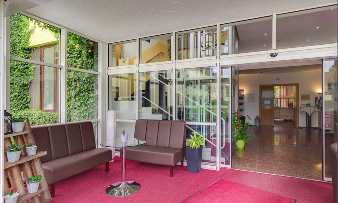Brielow House | Doppelzimmer Economy - Seehotel Brandenburg