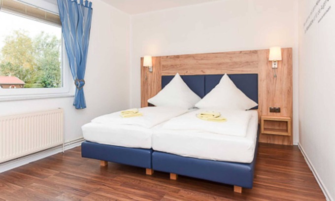 Altharlingersiel House | Doppelzimmer H - Huus An't Deep in Altharlingersiel