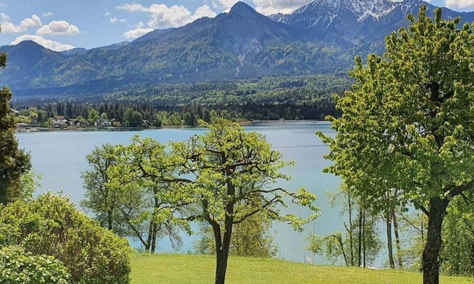 Villach Bed & Breakfast | Doppelzimmer mit Balkon - Pension Mühlenheim