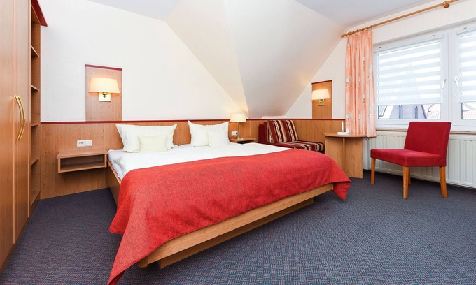 Esens Cottage | Doppelzimmer Wangerooge - Pension Nordkap in Bensersiel