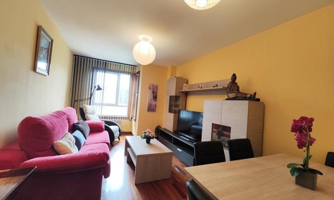 Coia Apartment | Dos habitaciones, garaje, zona Miñoca, Vigo