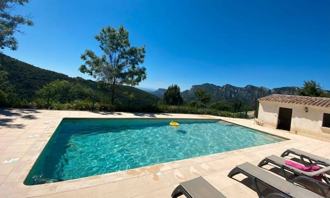 Mornans Cottage | Double gite 6ch 16pers in the middle of nature with swimming pool