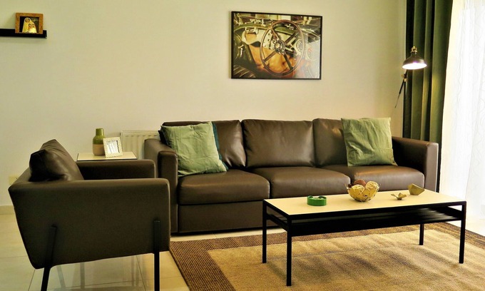 Amman Apartment | Double Key by HR V
